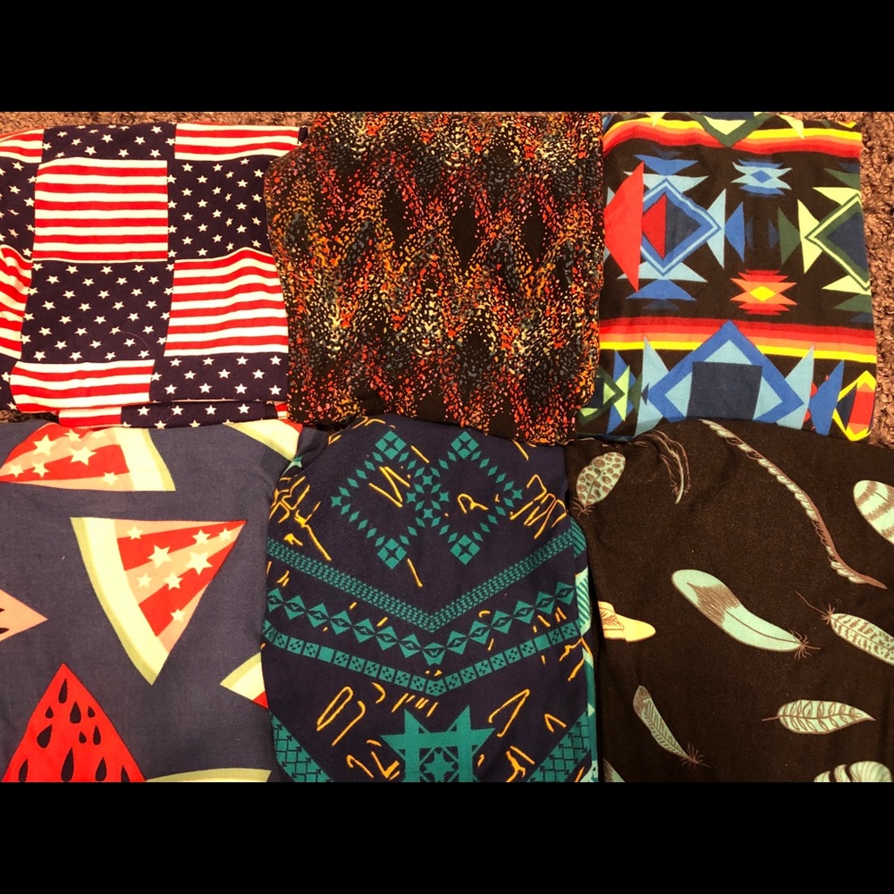 Six pairs of leggings